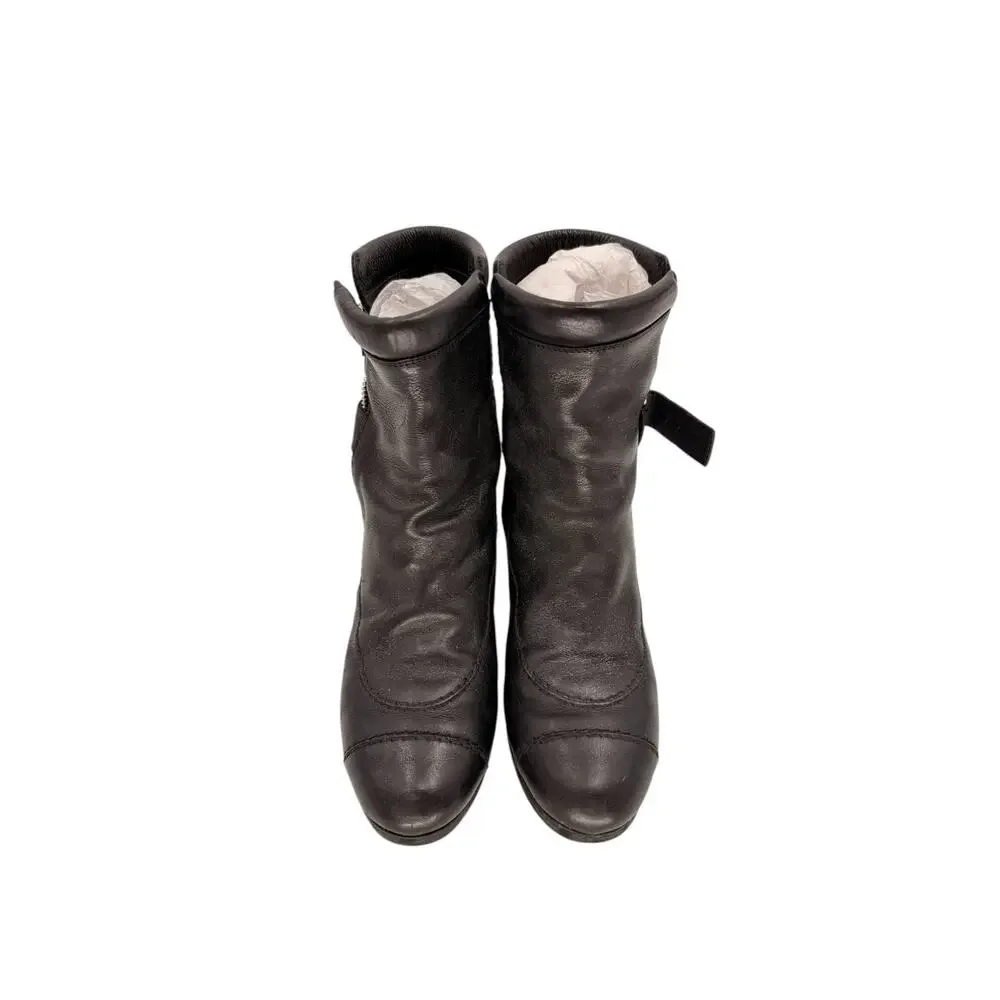 Chanel Leather Interlocking CC Logo Ankle Moto BIker Boots Black Women's Size 38